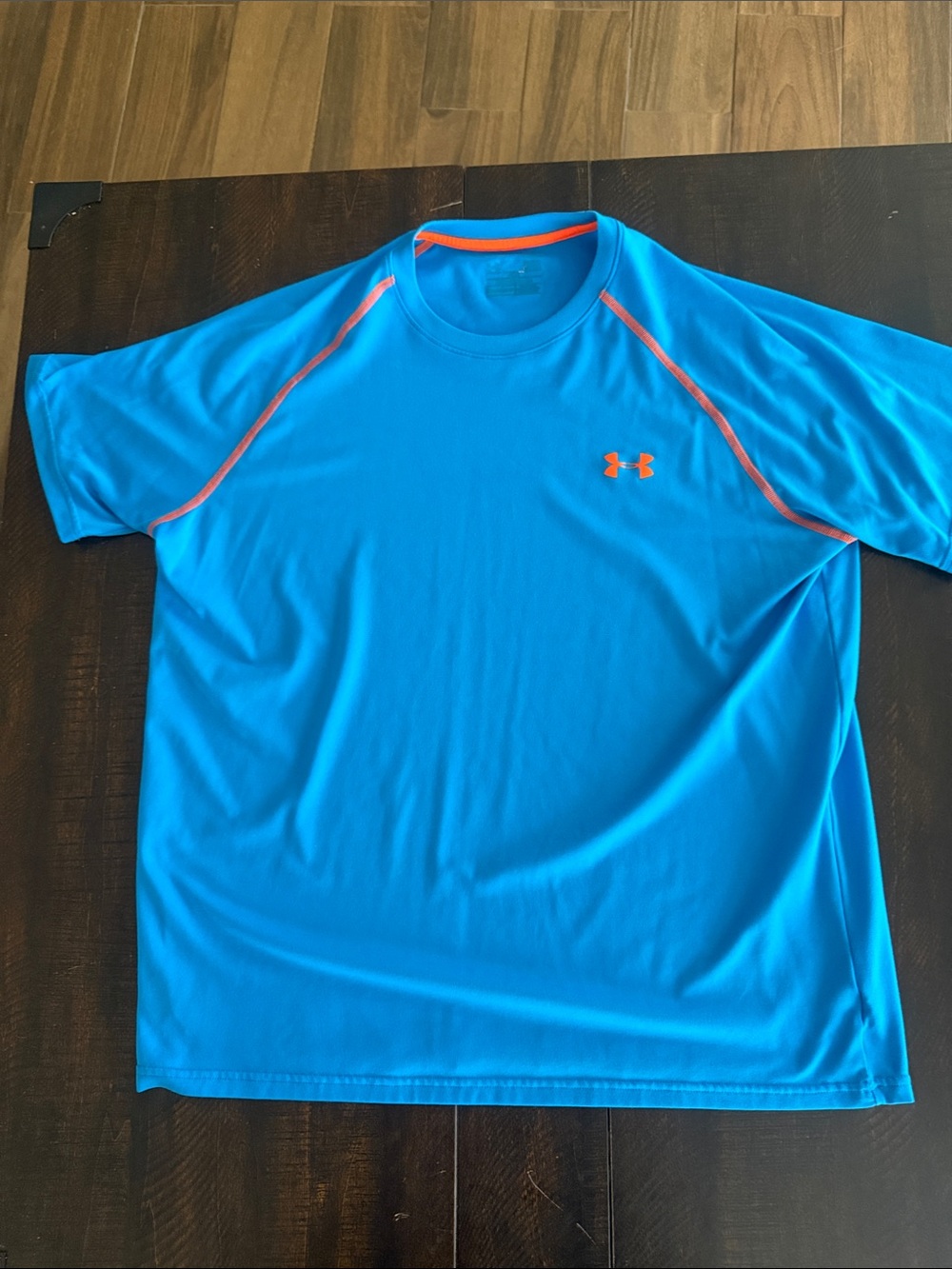 L Under Armour Men’s Bright Blue Short-Sleeve Athletic Tee with Orange Trim